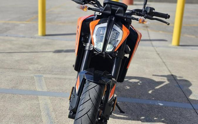 2024 KTM 790 Duke