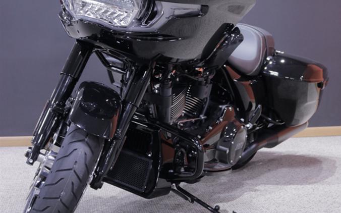 FLTRX 2025 Road Glide™