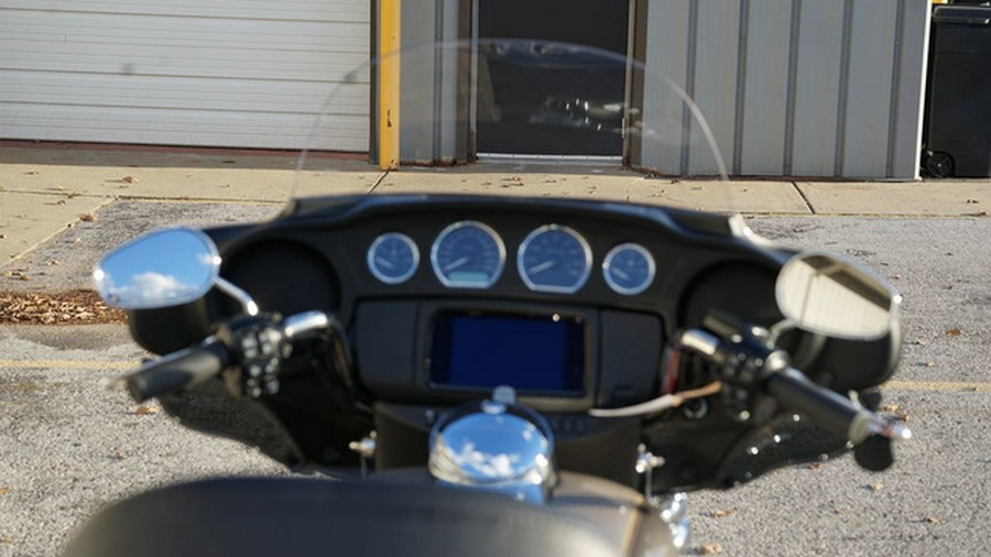 2023 Harley-Davidson FLHTCUTG - Tri Glide Ultra