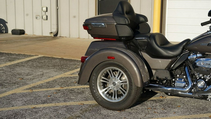 2023 Harley-Davidson FLHTCUTG - Tri Glide Ultra
