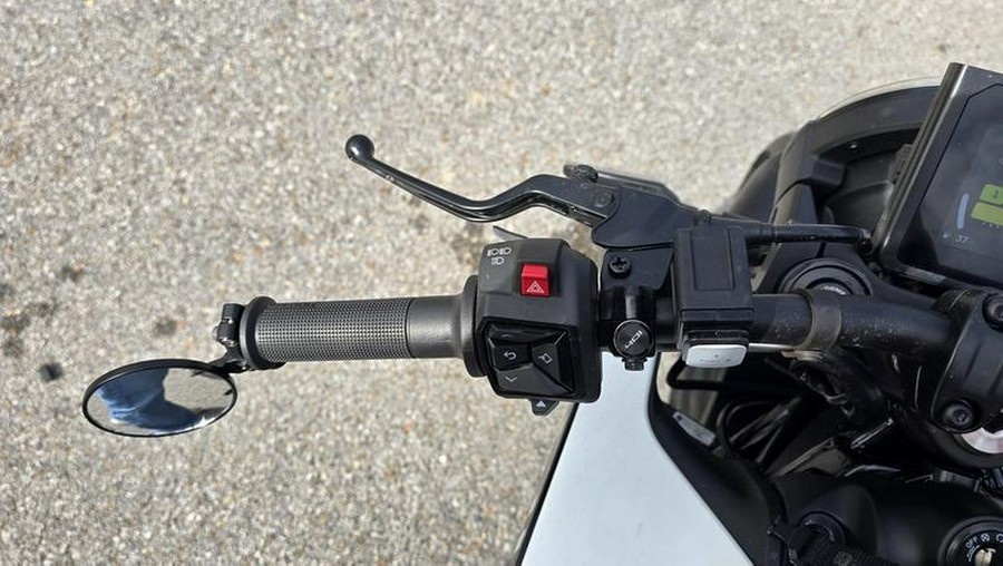 2024 Husqvarna® Svartpilen 401