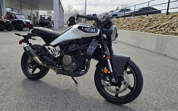 2024 Husqvarna® Svartpilen 401