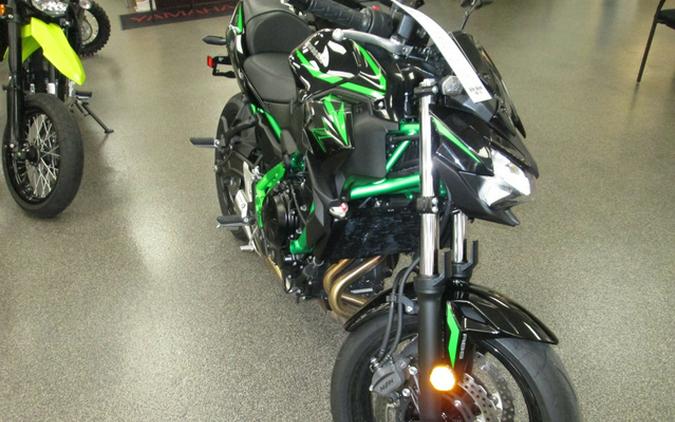 2025 Kawasaki ER650NSFAN