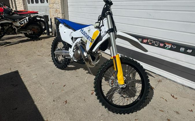 2027 Husqvarna TX 300