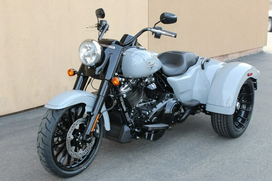 Harley-Davidson Freewheeler 2024 FLRT 84467943 BILLIARD GRAY W/ PINSTRIPE
