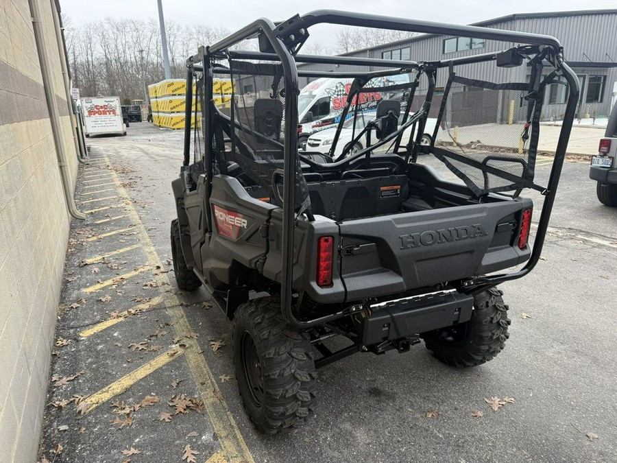 2025 Honda® Pioneer 1000