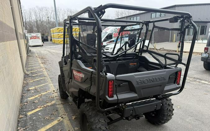 2025 Honda® Pioneer 1000