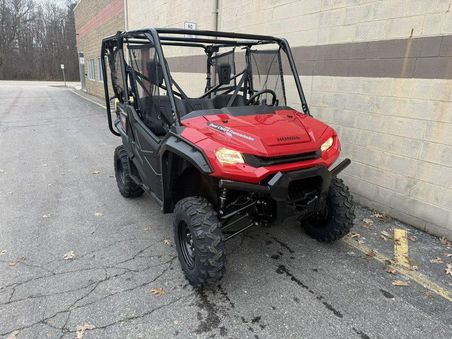 2025 Honda® Pioneer 1000