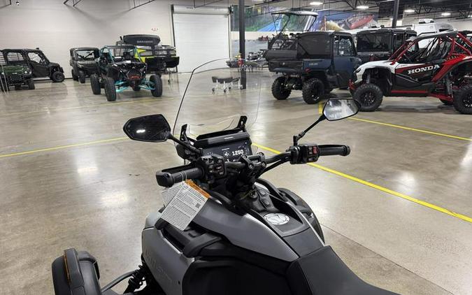 2025 Can-Am® Canyon