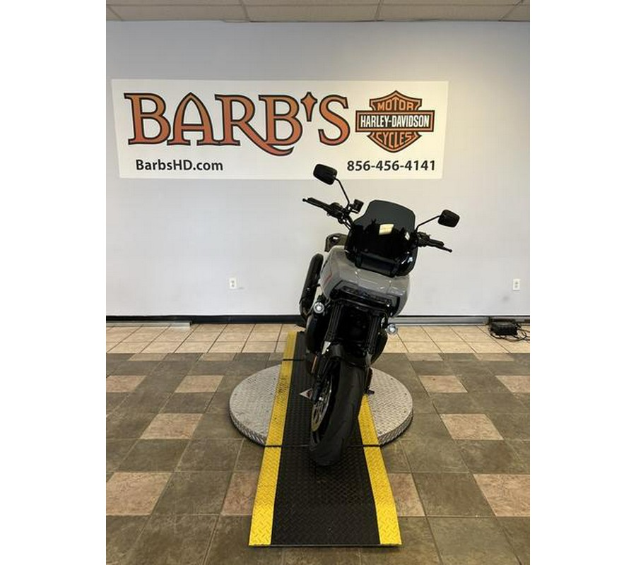 2025 Harley-Davidson® RA1250ST - Pan America® 1250 ST