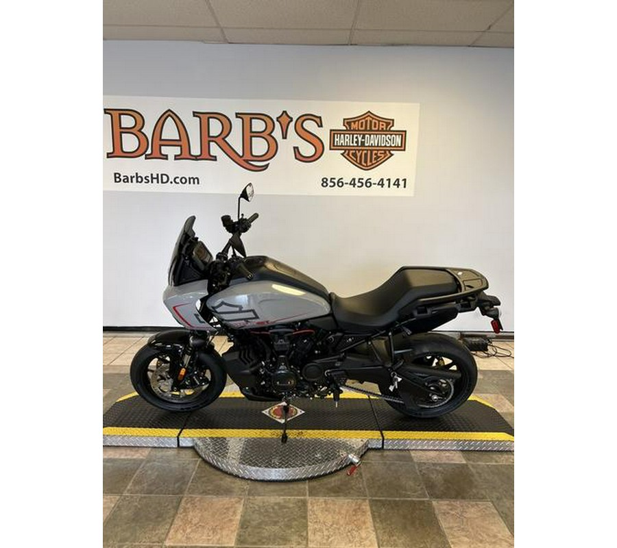 2025 Harley-Davidson® RA1250ST - Pan America® 1250 ST