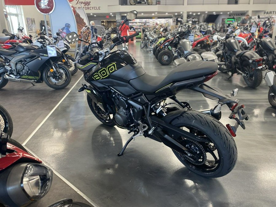 2025 Triumph Tiger 800 Sport