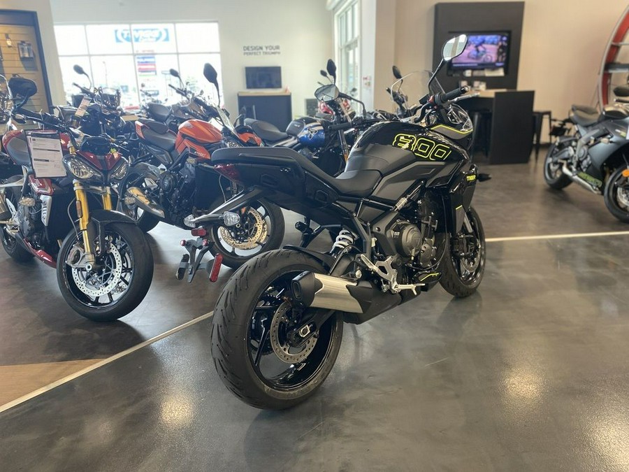 2025 Triumph Tiger 800 Sport