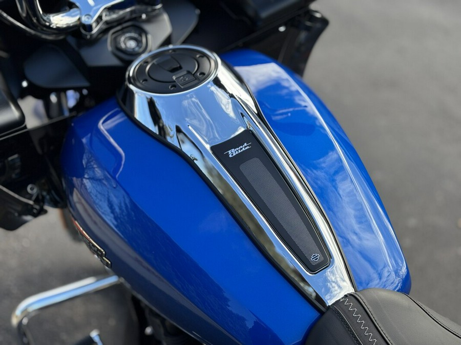 2025 Harley-Davidson Road Glide Blue Burst