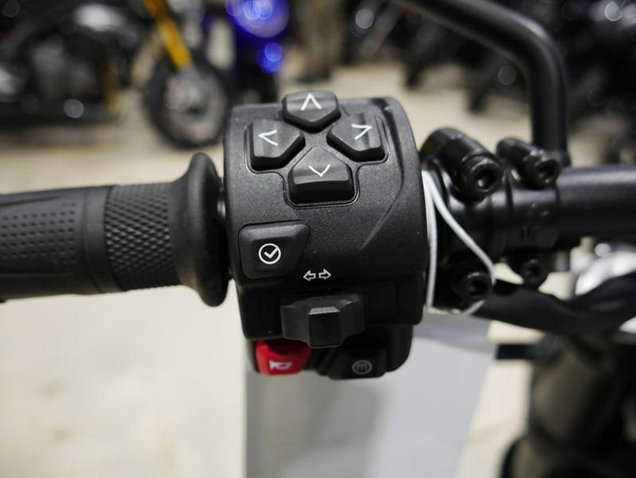 2025 Triumph Scrambler 1200 X Ash Grey