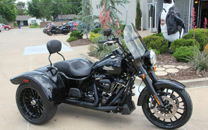 2025 Harley-Davidson Freewheeler