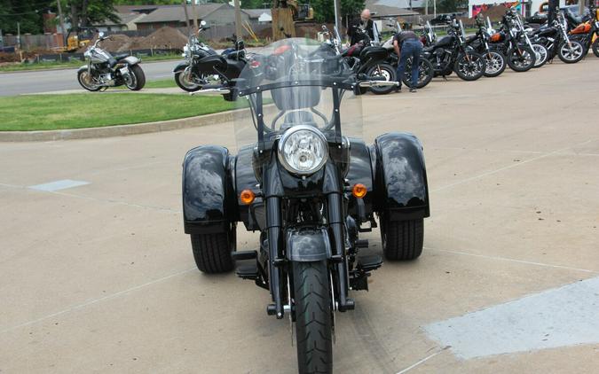 2025 Harley-Davidson Freewheeler