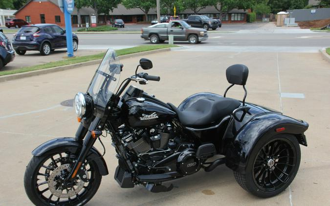 2025 Harley-Davidson Freewheeler