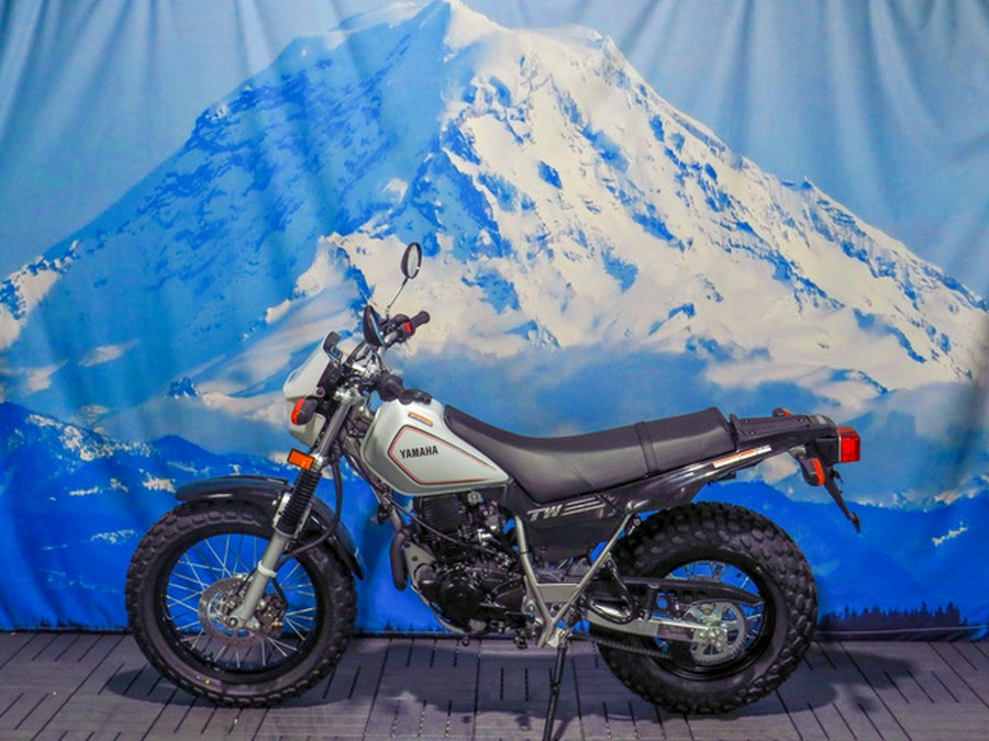 2027 Yamaha TW200