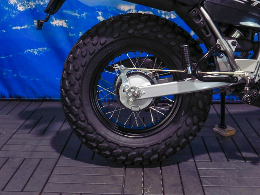 2027 Yamaha TW200