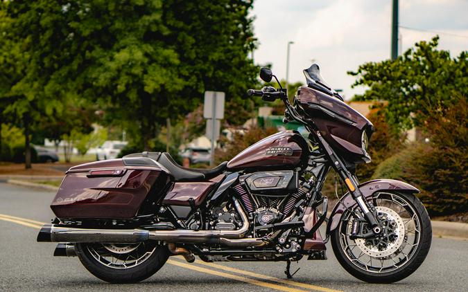 FLHXSE 2024 CVO™ Street Glide®