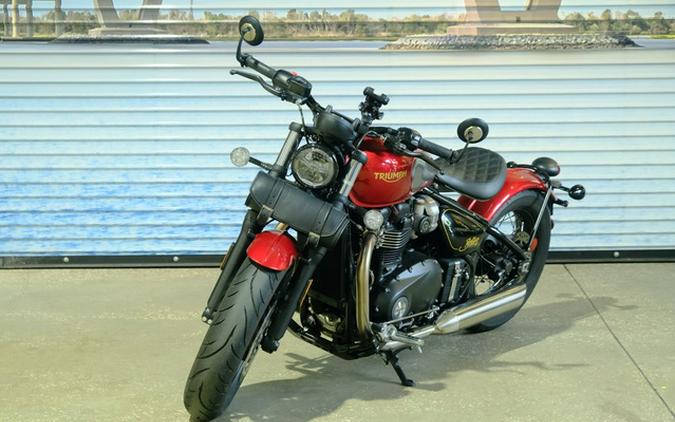 2022 Triumph BOBBER GOLD LINE