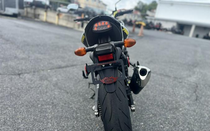 2021 Suzuki GSX-S750ZAM1