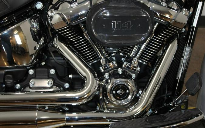 Harley-Davidson Heritage Classic 2024 FLHCS 84392232 BILLIARD GRAY W/ PINSTRIPE