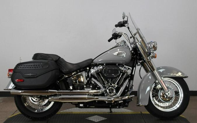 Harley-Davidson Heritage Classic 2024 FLHCS 84392232 BILLIARD GRAY W/ PINSTRIPE