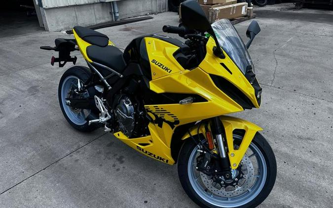 2024 Suzuki GSX-8R