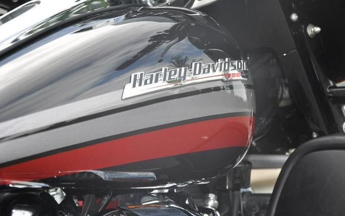 2020 Harley-Davidson® FLHTCUTGSE - CVO™ Tri Glide®