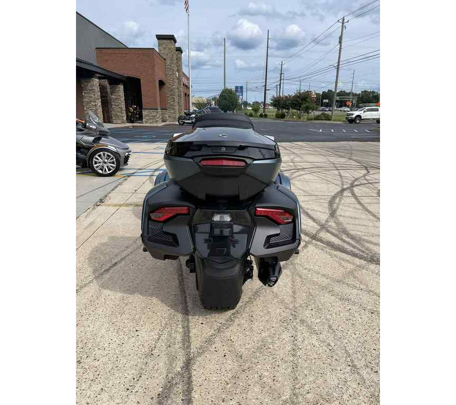 2025 Can-Am® Spyder RT 1330