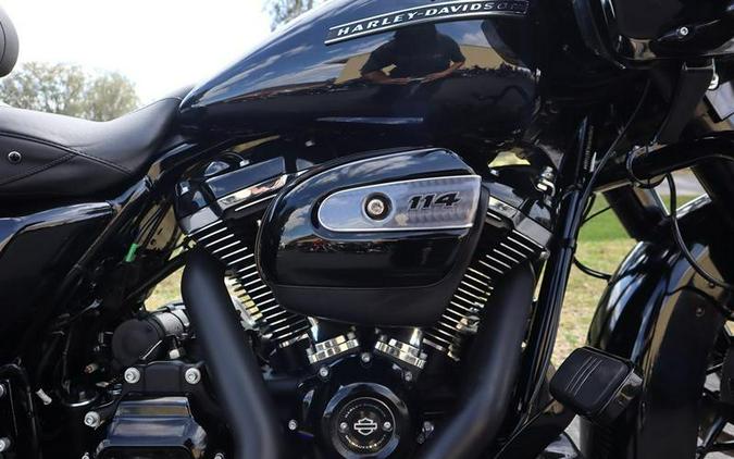 2020 Harley-Davidson® Road Glide S
