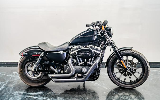 2011 Harley-Davidson Sportster® Iron 883™