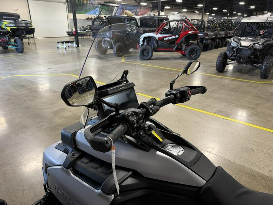 2025 Can-Am® Canyon XT