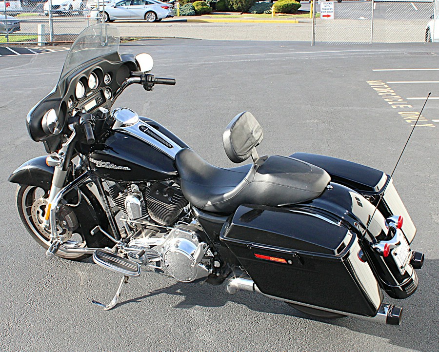 2010 HARLEY Street Glide