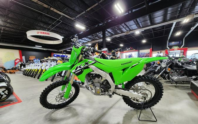 FIRST LOOK! 2024 KAWASAKI KX250, KX112, KX85 & KX65 MODELS