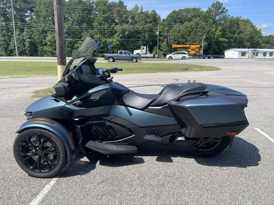2025 Can-Am® Spyder RT 1330