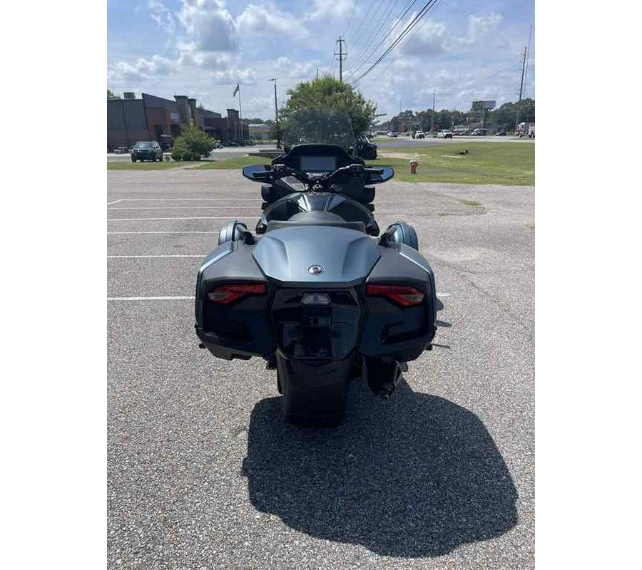 2025 Can-Am® Spyder RT 1330