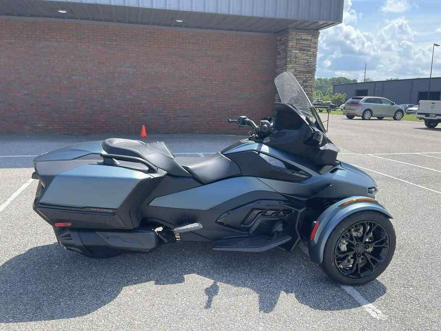 2025 Can-Am® Spyder RT 1330