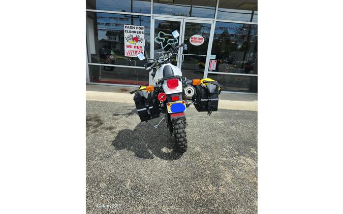 2018 Suzuki DR650SEL8