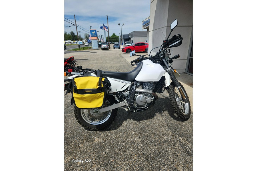 2018 Suzuki DR650SEL8