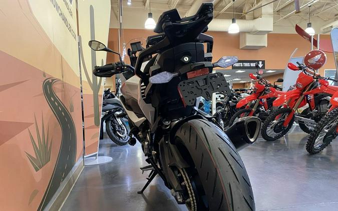 2025 BMW S 1000 XR Light White / M Motorsport