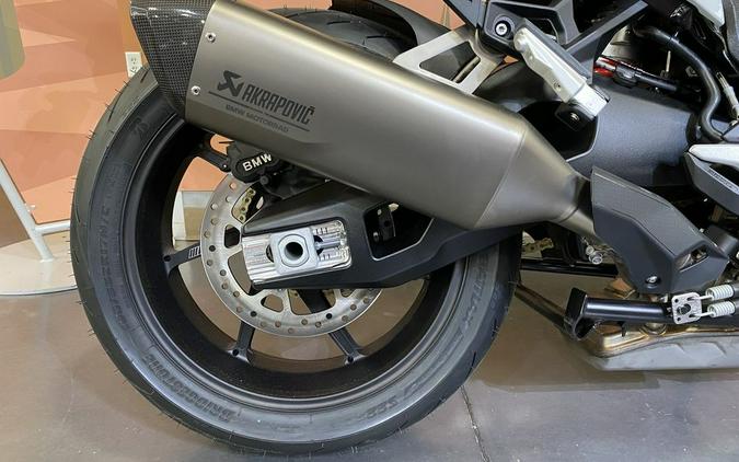 2025 BMW S 1000 XR Light White / M Motorsport