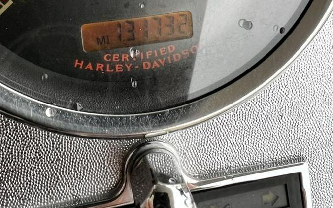 2004 Harley-Davidson® FLSTC - Heritage Softail® Classic