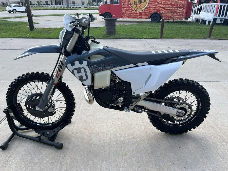 2024 Husqvarna® TE 300 Pro