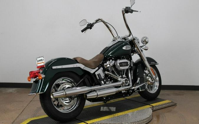 Harley-Davidson Heritage Classic 2024 FLHCS 84392224 ALPINE GREEN W/ PINSTRIPE