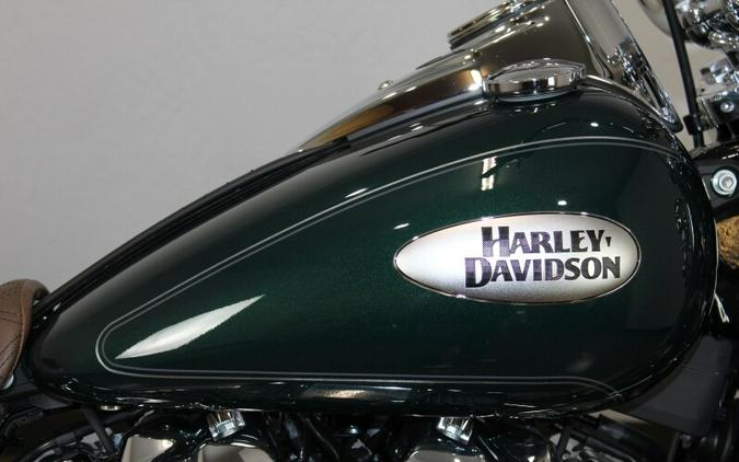 Harley-Davidson Heritage Classic 2024 FLHCS 84392224 ALPINE GREEN W/ PINSTRIPE