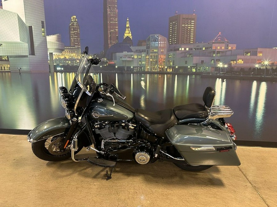 2020 Harley-Davidson FLHCS - Heritage Classic 114