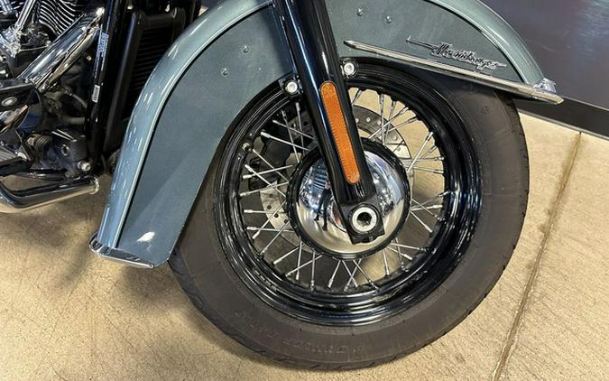 2020 Harley-Davidson FLHCS - Heritage Classic 114